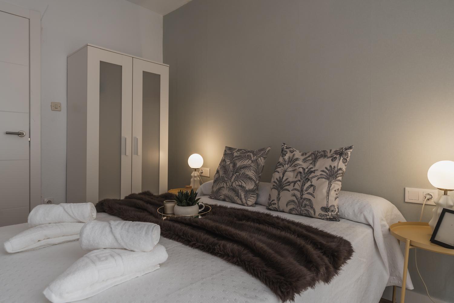 Tuguest Duquesa Apartment Granada Ngoại thất bức ảnh